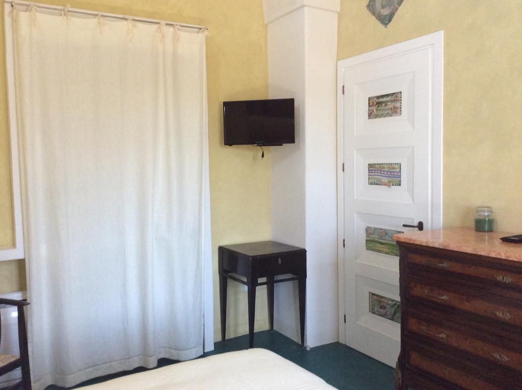 Le Maioliche Hotel Scauri  Kültér fotó